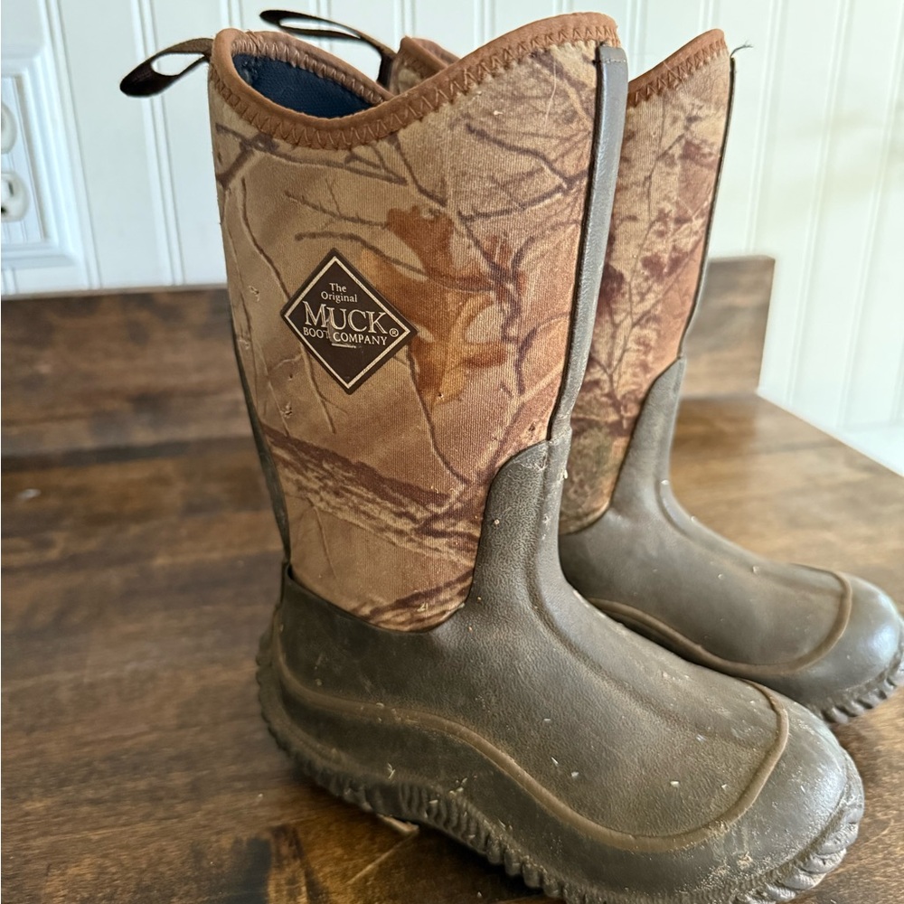Brown Rain & Snow Boots for All-Weather Protection